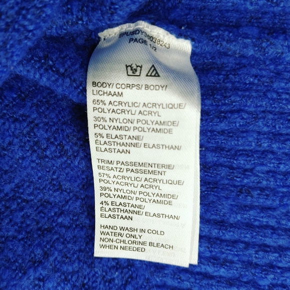 Lord & Taylor || Soft Crew Neck Pull Over Sweater, Medium, Royal Blue - Picture 5 of 5